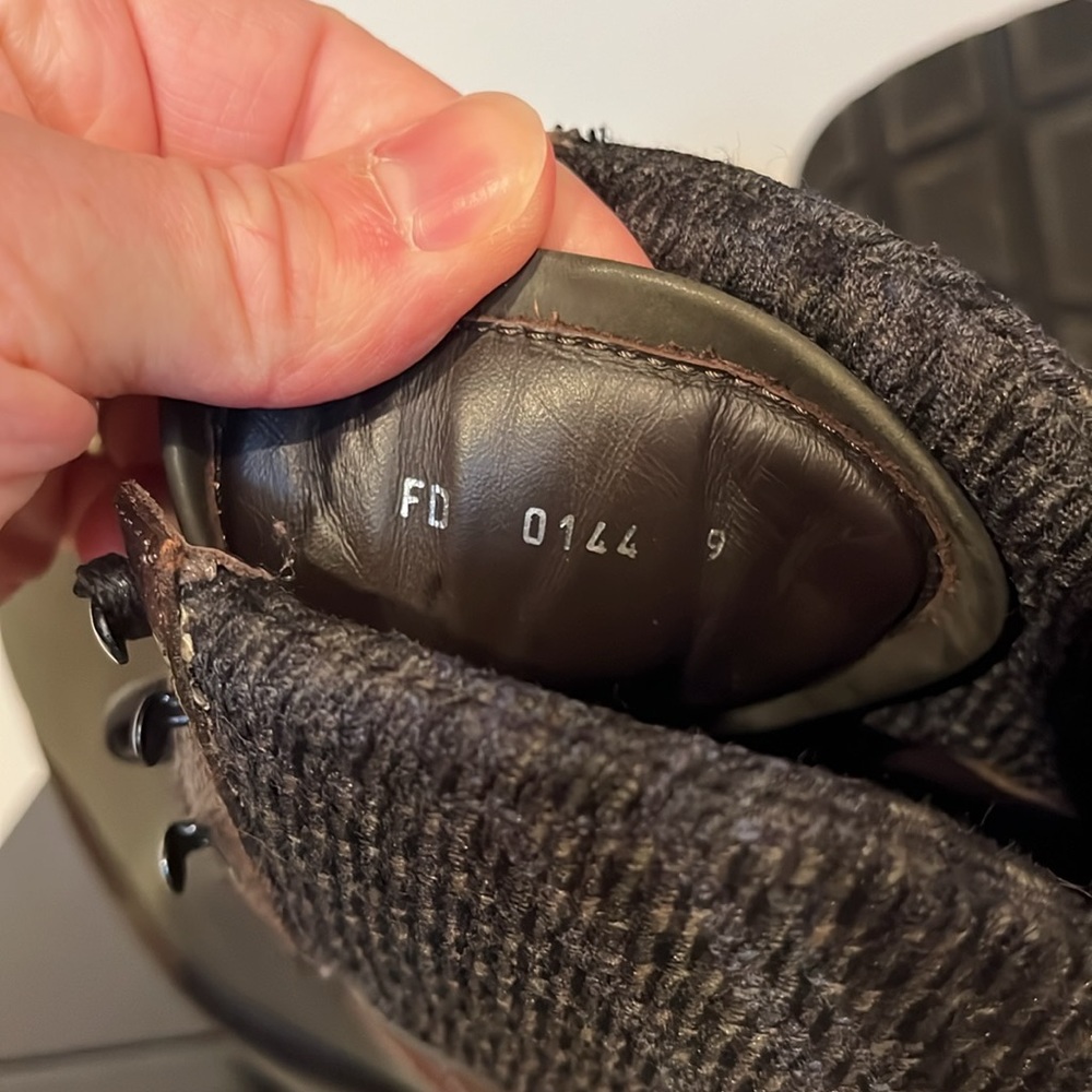 Louis Vuitton Boots - Picture 13 of 14